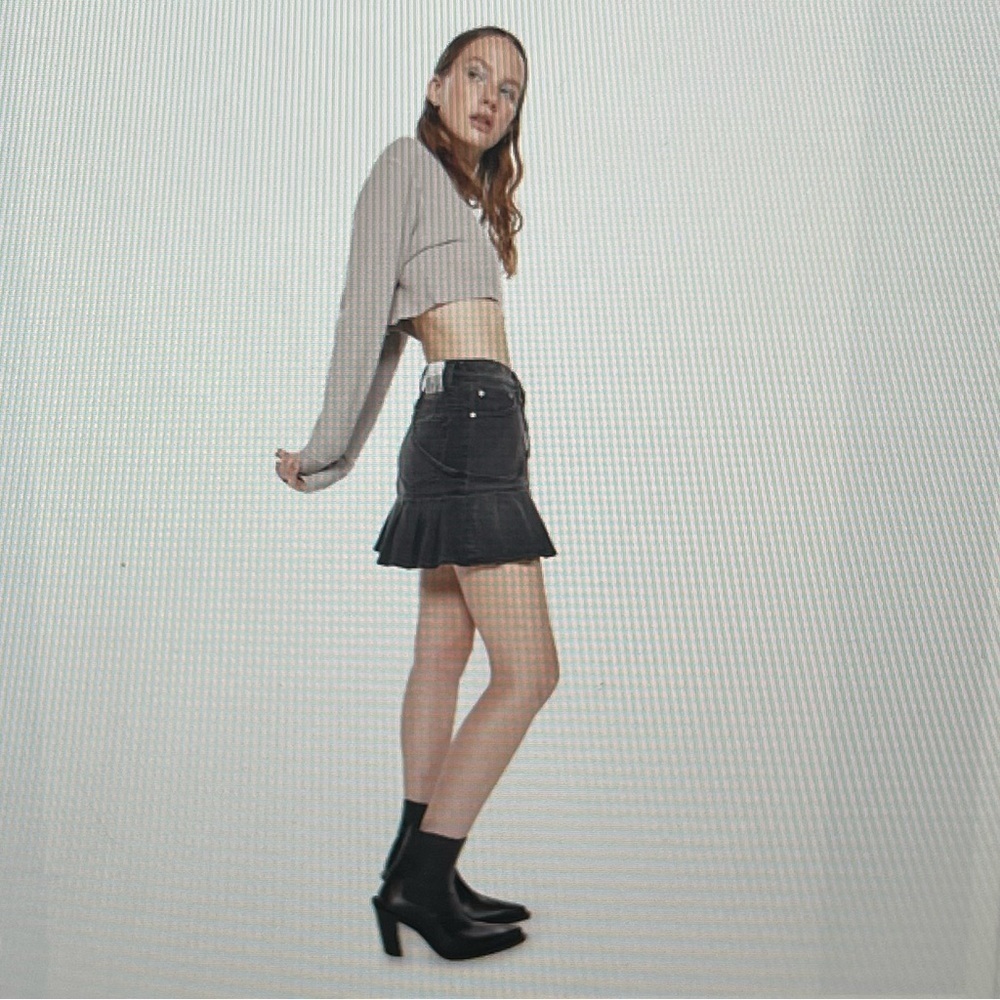 Mother Snacks! High Waisted Twizzy Pleated Skirt Mouthwatering In Black Size 32 - Picture 2 of 10
